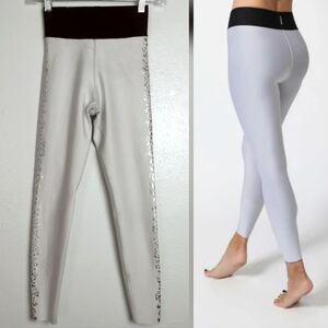 ULTRACOR Yoga Leggings Women's Size XS Off White Casual Athletic